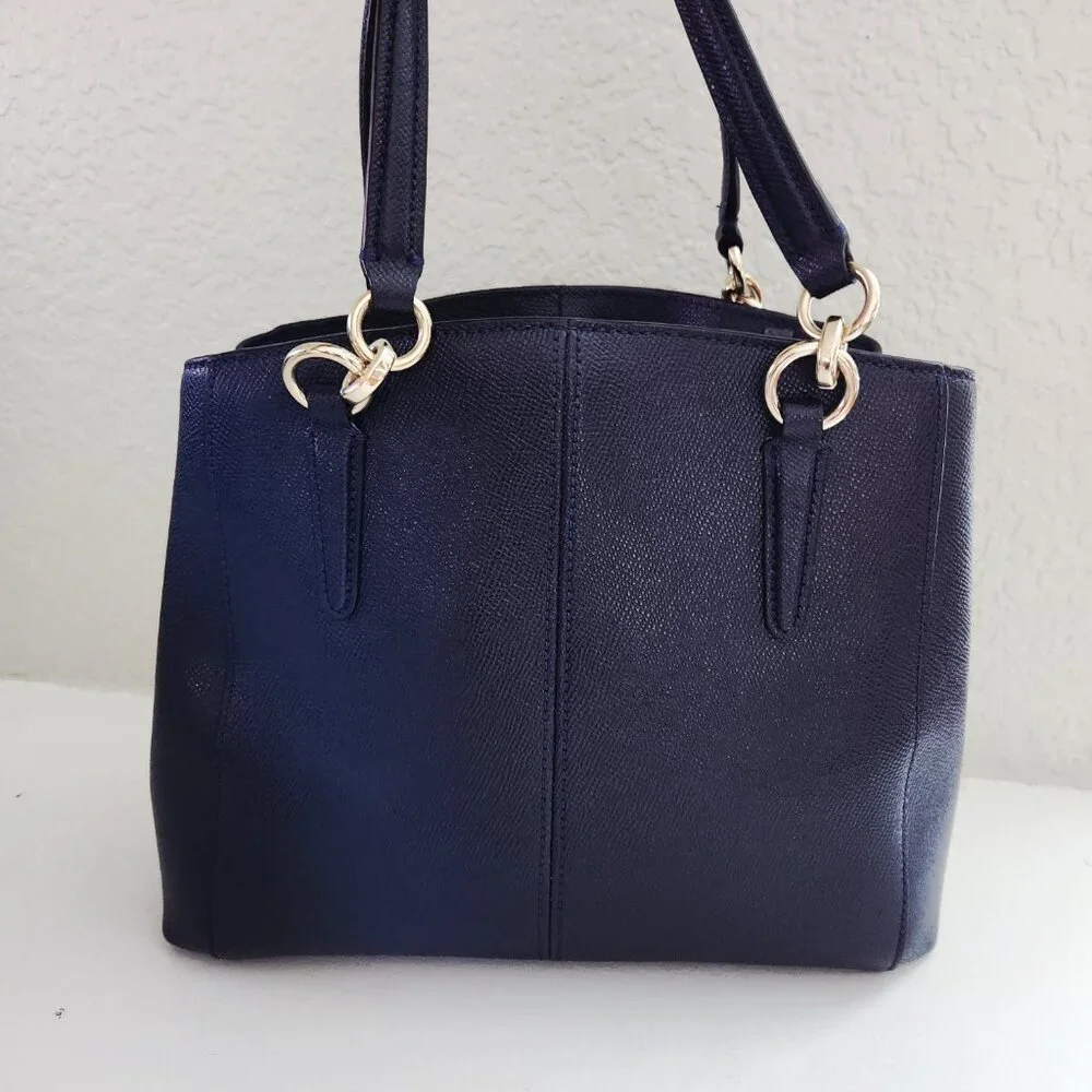 Coach c618 10x8x3